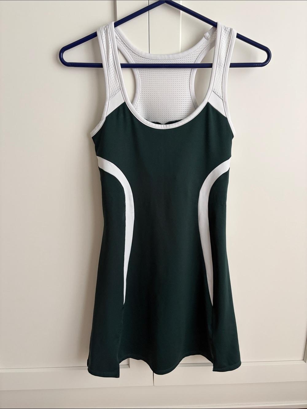 SSI Women's Dark Green and White Tennis Dress - Sz XS